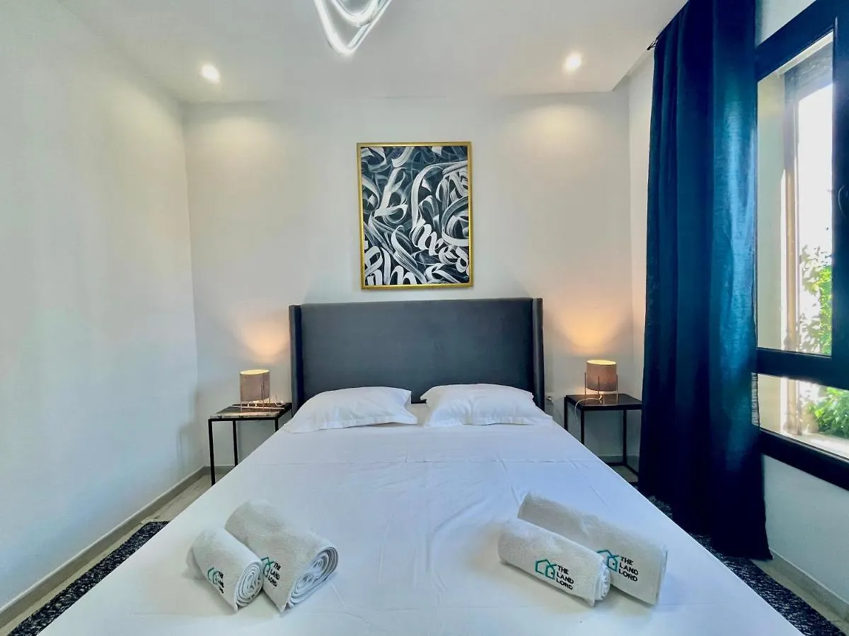 New Bright And Luxurious 2Bds In Rd Malaga B10 Apartment Carthage