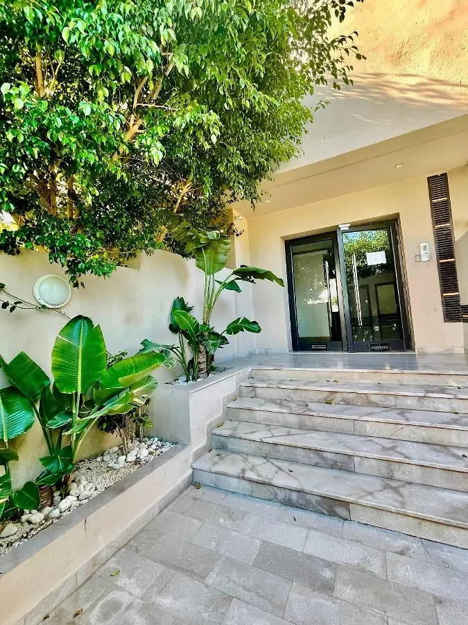 New Bright And Luxurious 2Bds In Rd Malaga B10 Apartment Carthage