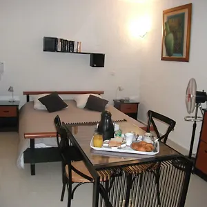 Au Coeur De Hannibal Apartment